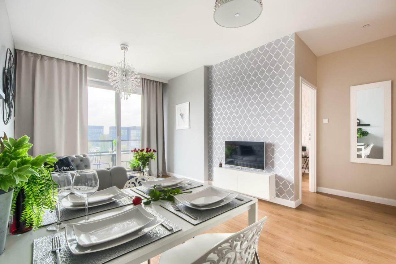 Good Time Apartment Варшава Экстерьер фото