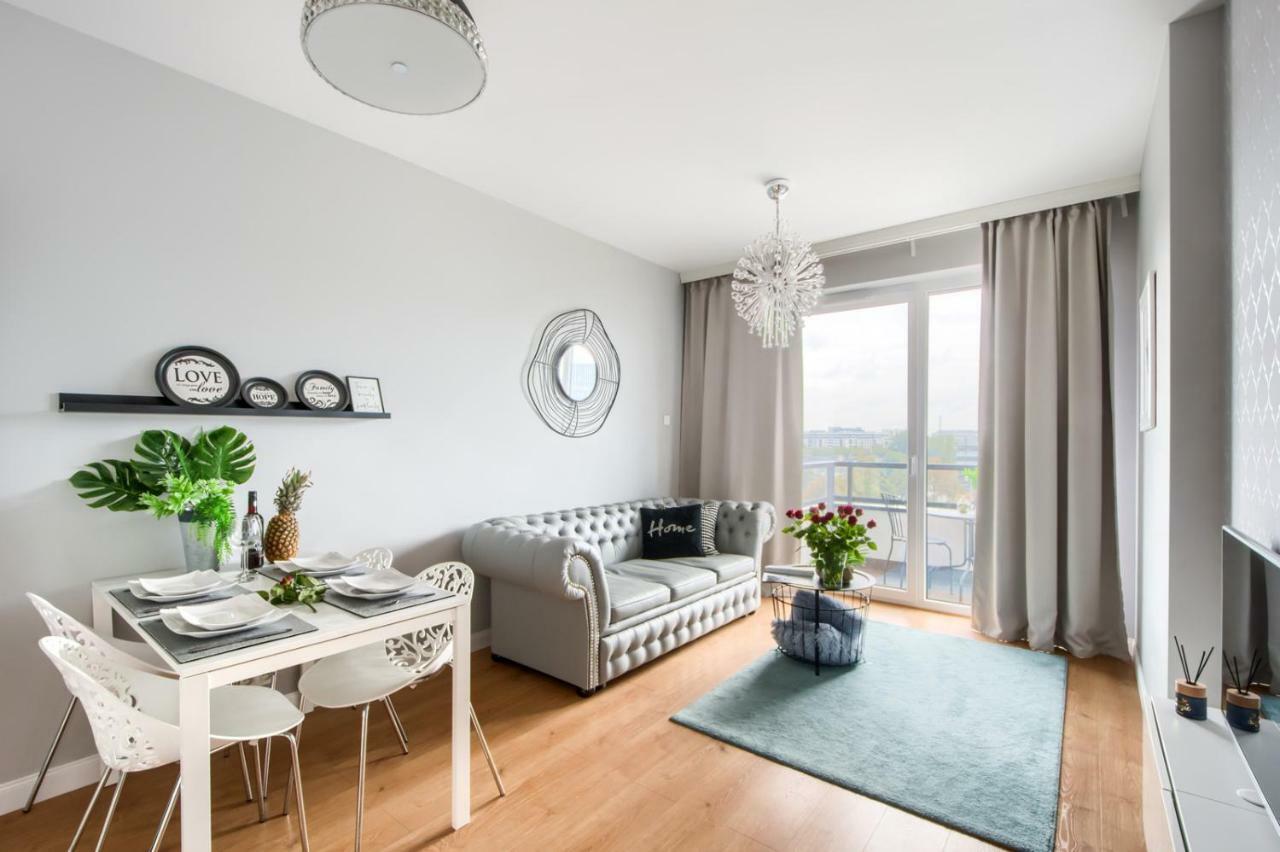 Good Time Apartment Варшава Экстерьер фото
